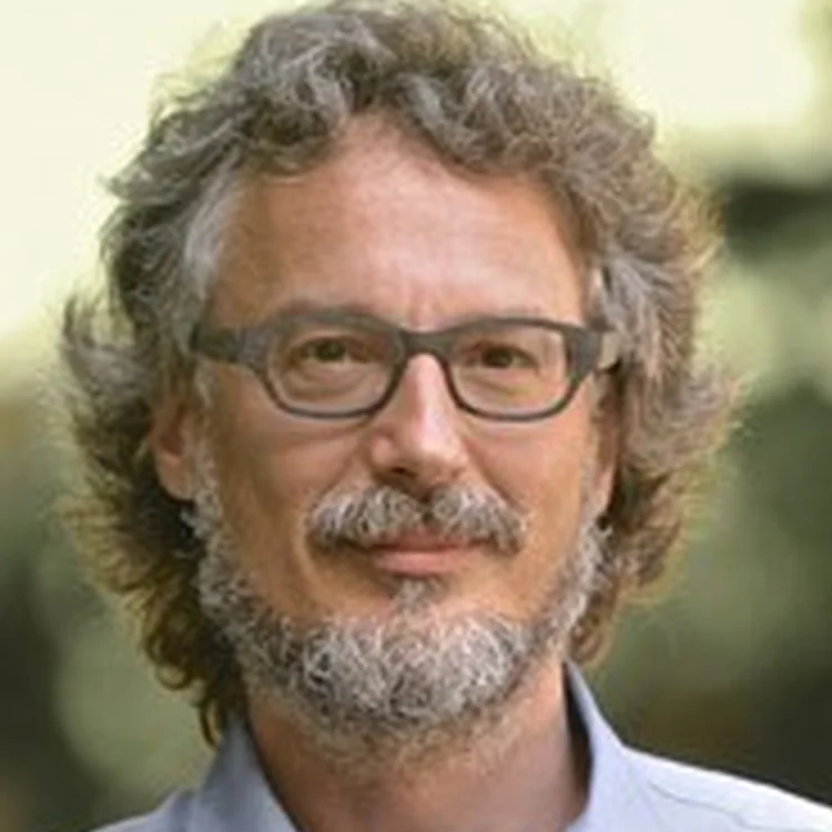 Tobias Hartmann